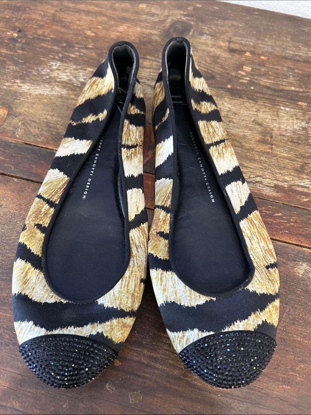 Giuseppe Zanotti satin zebra print rhinestone ballet flats sz 9-9 1/2